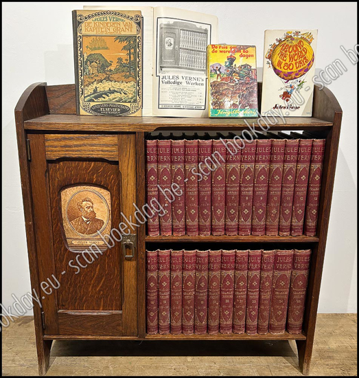 Image de The complete works of Jules Verne in a beautiful cabinet. NL